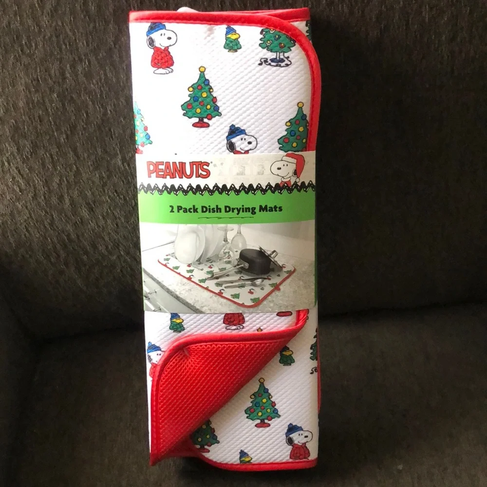 Peanuts Snoopy Puffer Jacket Christmas Holiday Drying Mats